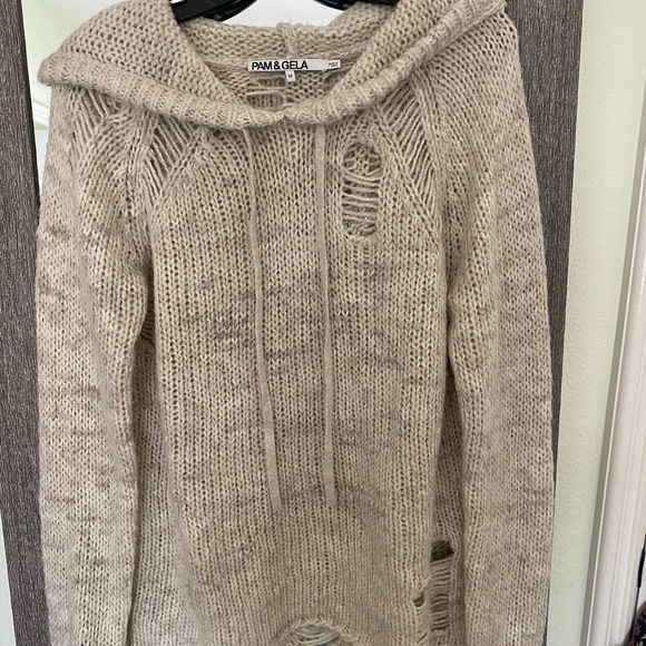 New Pam&Gela distressed sweater. Trendy and edgy soft sweater with hood. Size M - Picture 1 of 5